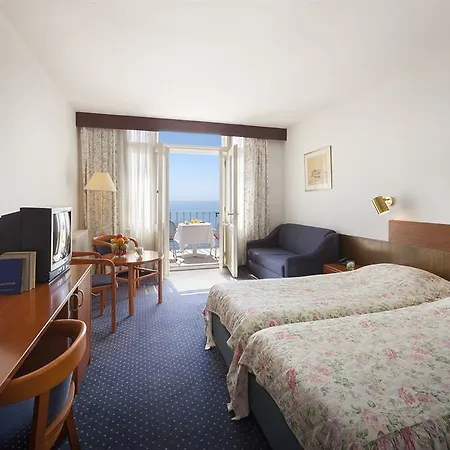 Otel Lungomare - By Liburnia & 3*