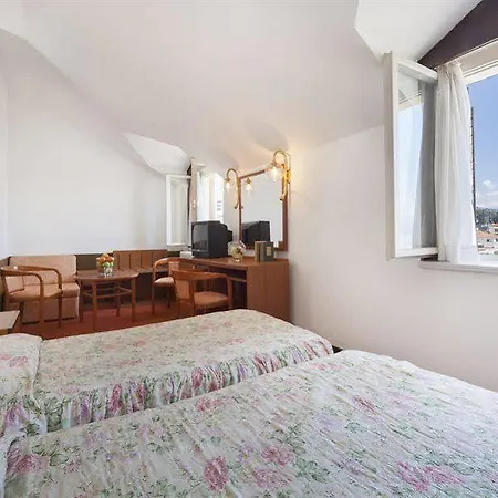 Otel Lungomare - By Liburnia & 3*