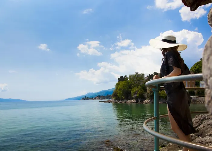 Lungomare - By Liburnia &