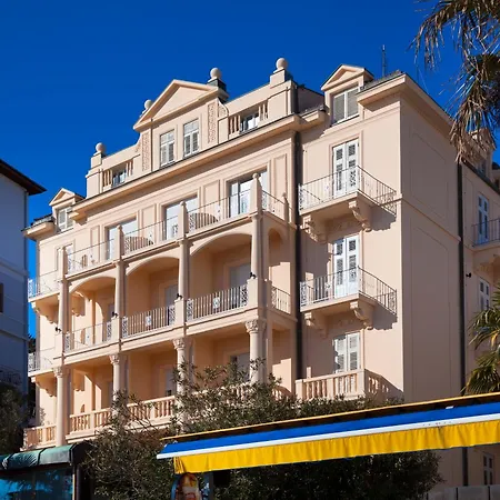 Lungomare - By Liburnia & Hotel