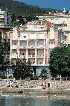Lungomare - Liburnia Hotel 3*