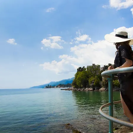 Lungomare - By Liburnia &