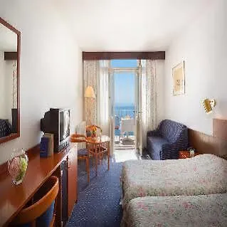 Lungomare - By Liburnia & 3* Abbázia